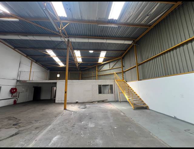 361M² WAREHOUSE TO LET IN KYA SANDS